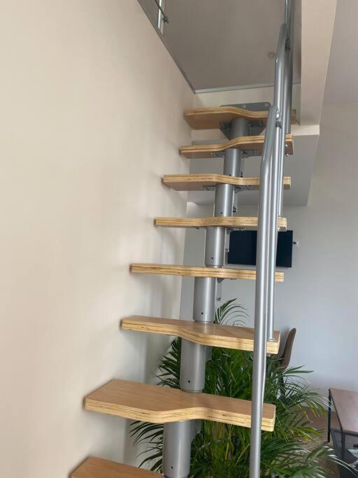 Duplex Type Loft Centre Ville * Clim * Wifi * Haut De Gamme * อองกูแลม ภายนอก รูปภาพ